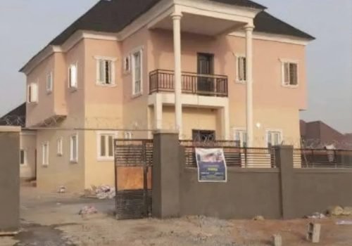 a8af5b27-6cab-45ea-a79e-2365dfa47427